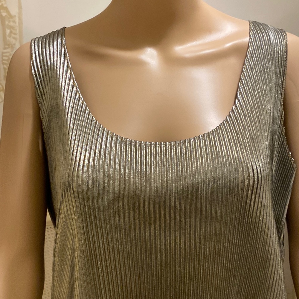 Dina Ariel Silver Shiny Tank Top, Made in USA, Like New, Size large